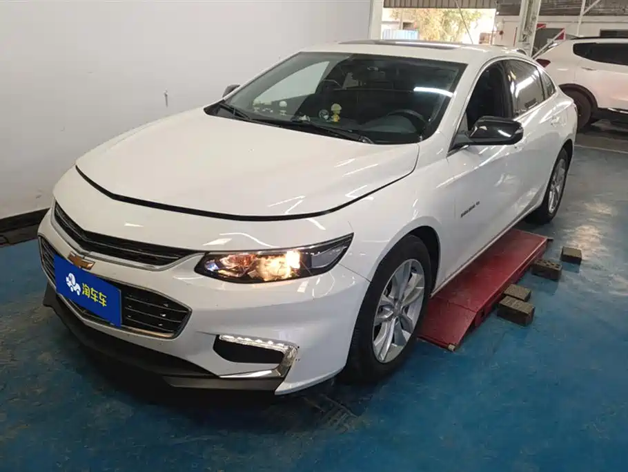 Купить Chevrolet Malibu XL