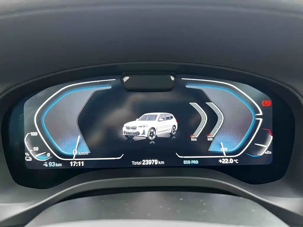 BMW iX3 — миниатюра 6