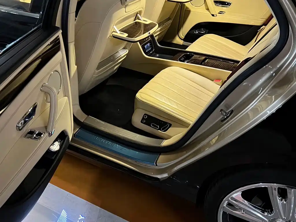 Bentley Flying Spur 2014 4.0T V8 Luxury