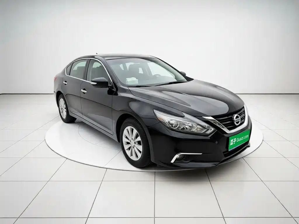 Nissan Teana — миниатюра 3