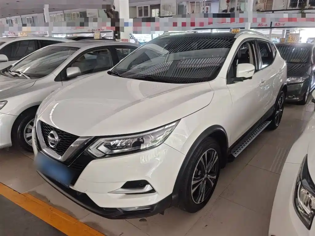 Купить Nissan Qashqai