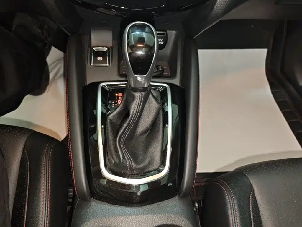 Nissan Qashqai — миниатюра 14