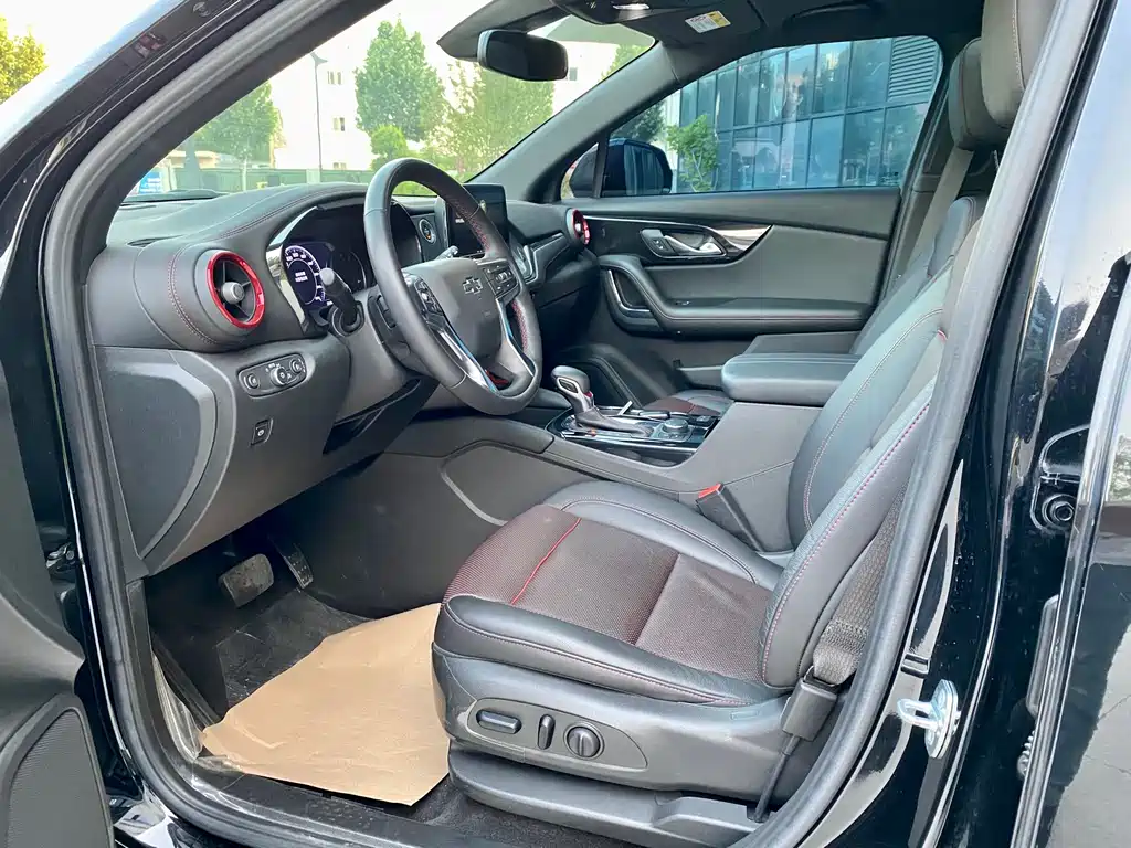 Chevrolet Blazer 2022 650T RS Twin-Clutch 7 мест