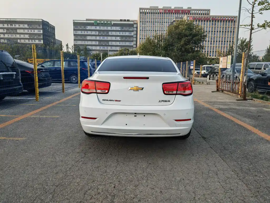Chevrolet Malibu — миниатюра 14