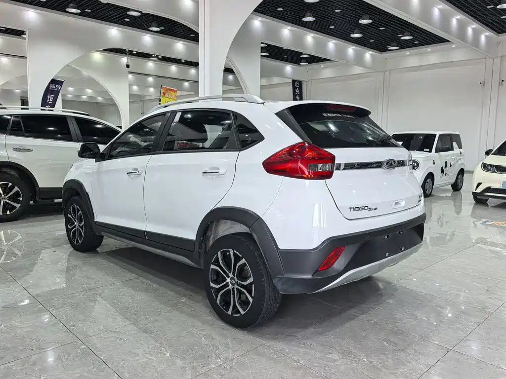 Chery New Energy Tiggo 3xe — миниатюра 9