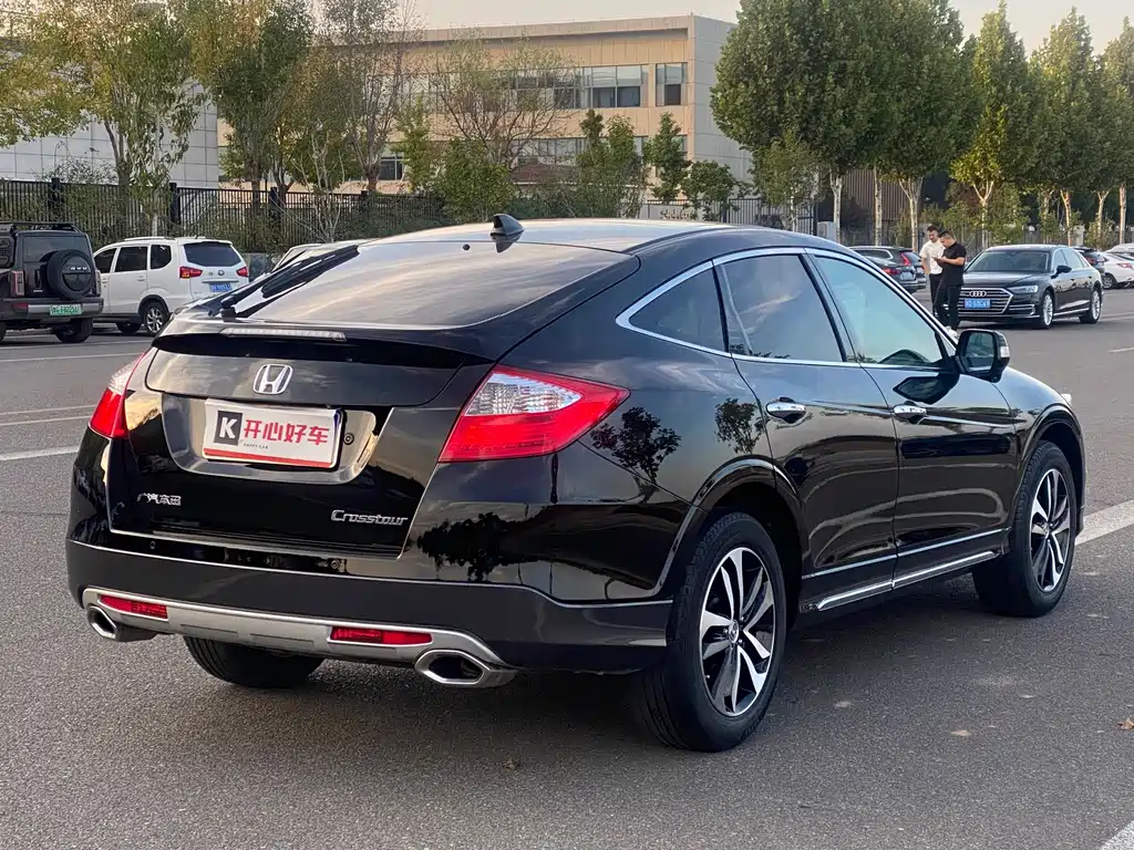 Honda Crosstour — миниатюра 12