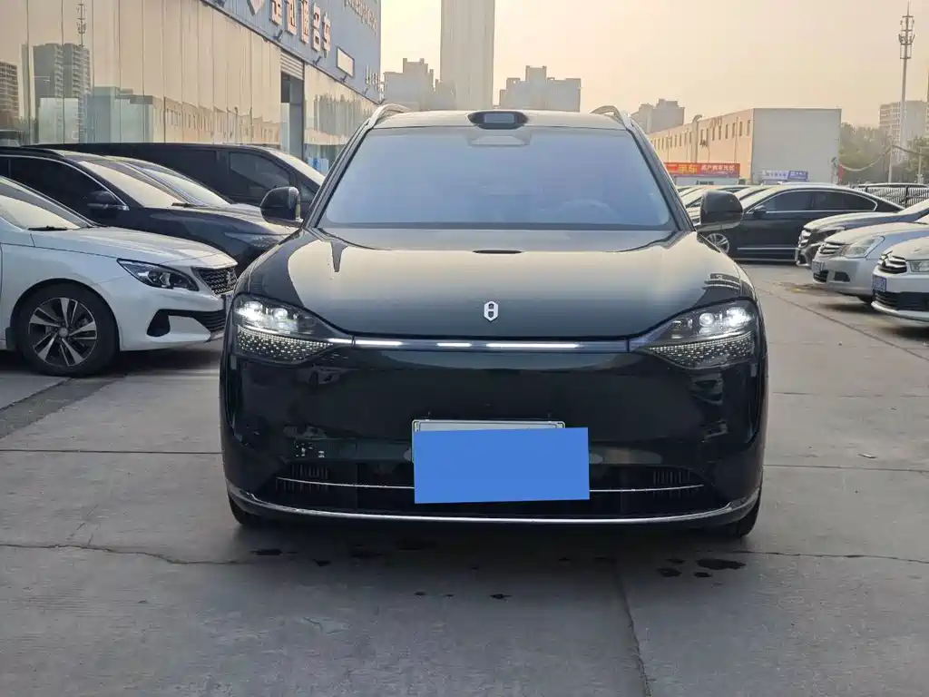 AITO ASK THE WORLD M9