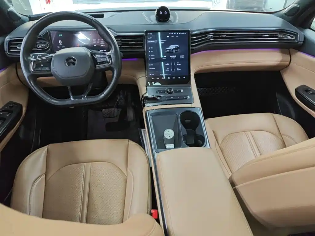 NIO ES6 — миниатюра 10