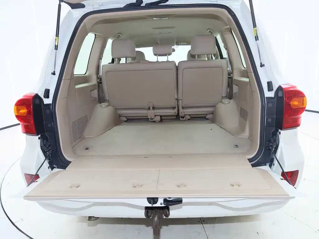 Toyota Land Cruiser — миниатюра 10