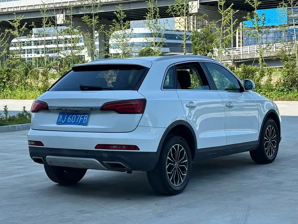 Zotye Zotye SR7 — миниатюра 5