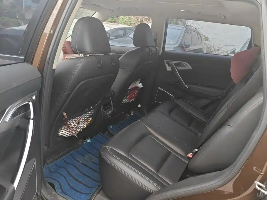 Geely Boyue — миниатюра 11