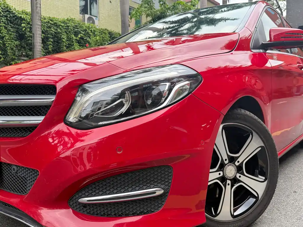 Mercedes-Benz B-Class — миниатюра 15