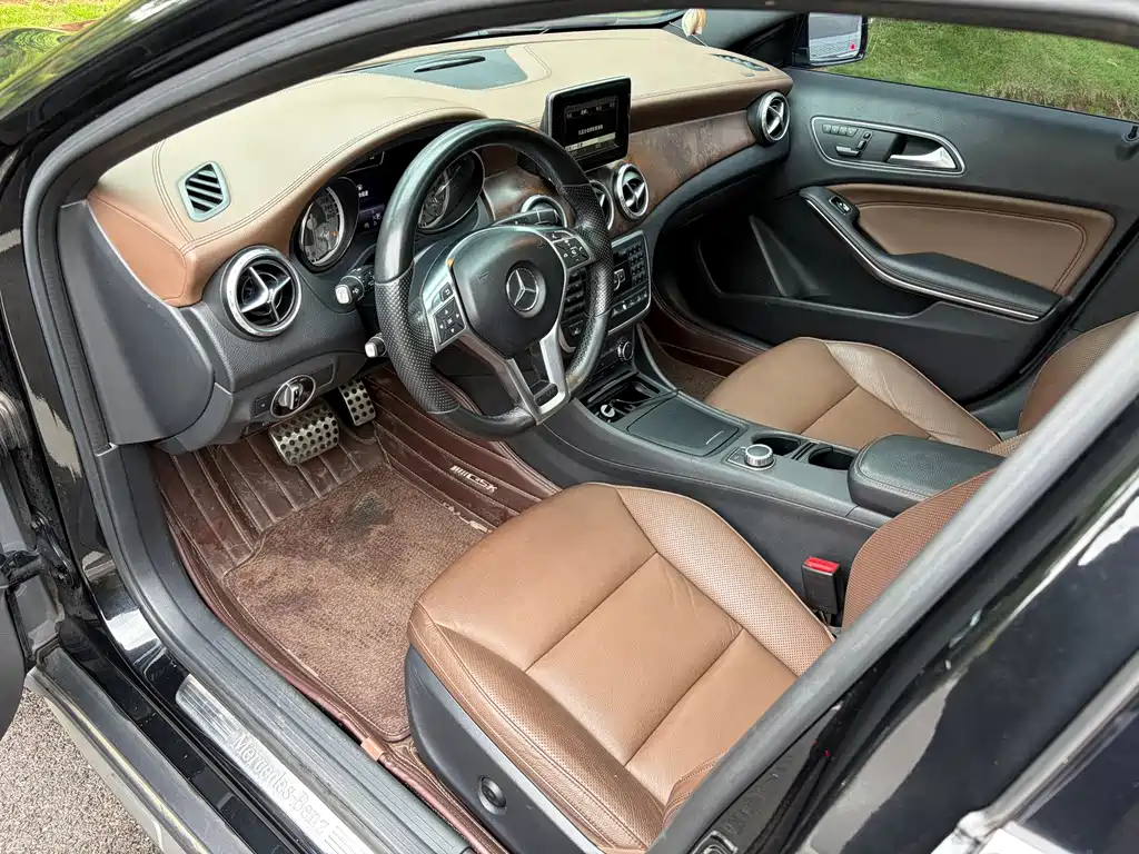 Mercedes-Benz GLA — миниатюра 9
