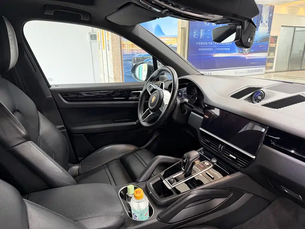 Porsche Cayenne 2019 Cayenne 3.0T