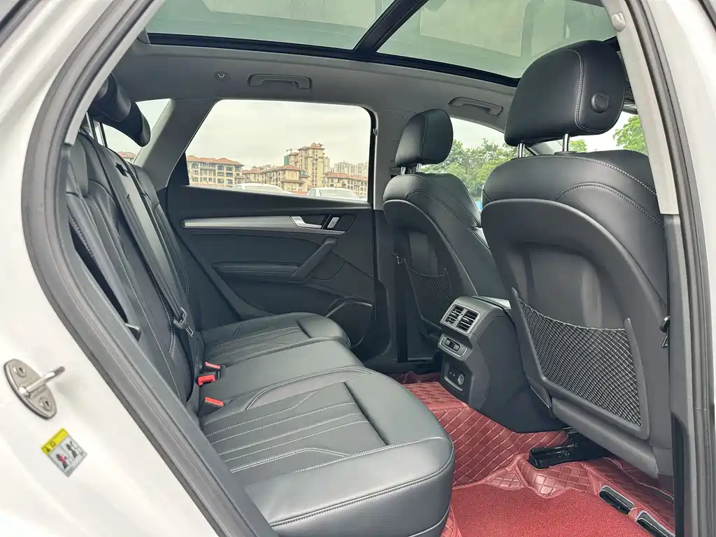 Audi Q5L 2024 40 TFSI Fashion