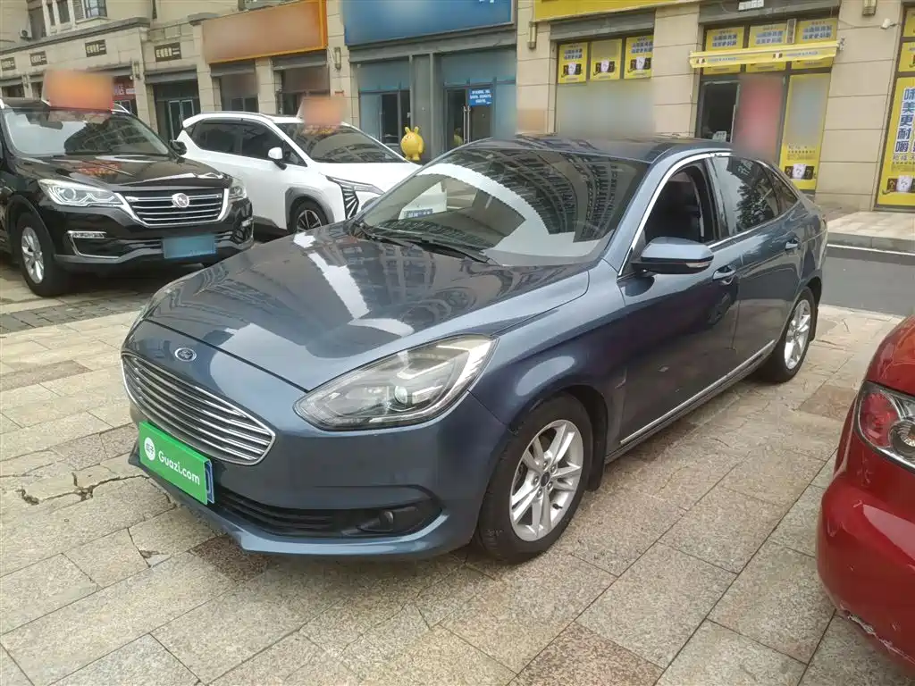Ford Escort 2019