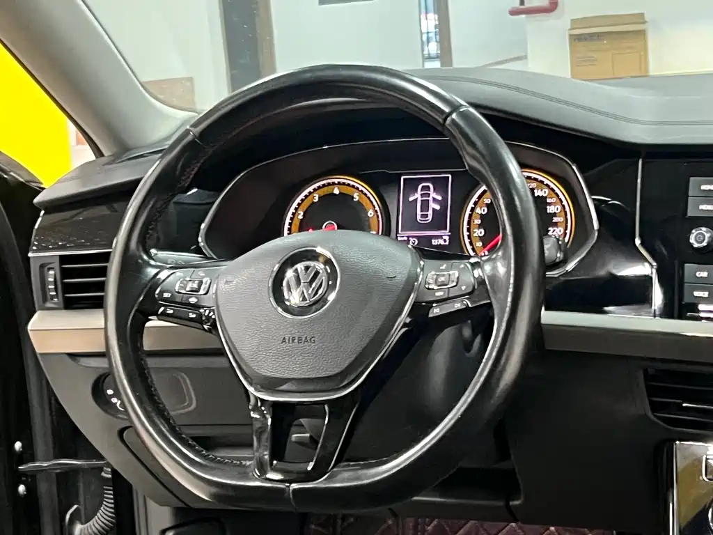 Volkswagen Passat — миниатюра 12