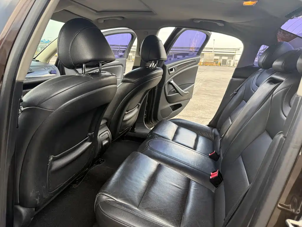 Citroen C5 — миниатюра 9