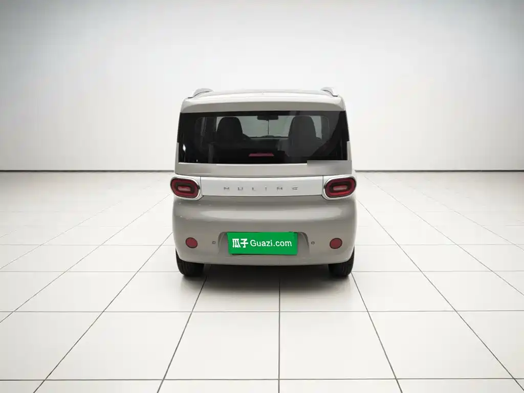 Wuling MINIEV — миниатюра 3