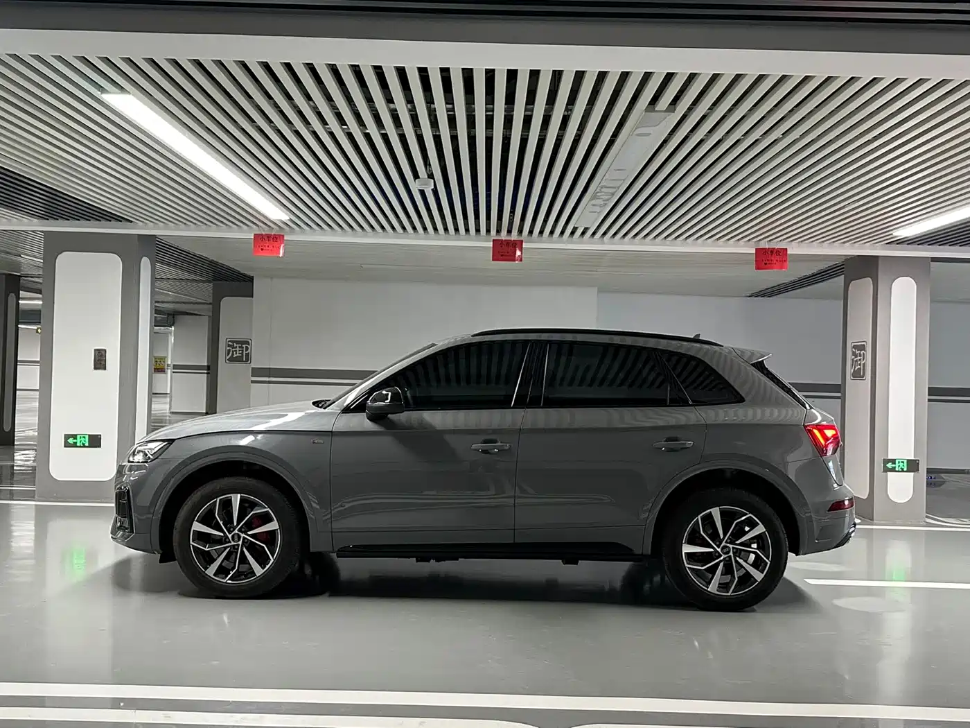 Audi Q5L id 4589484 из Китая 29