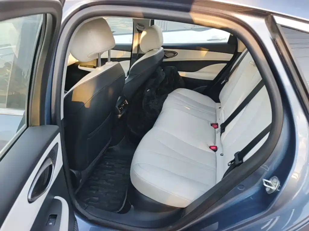 BYD Seal 05 DM-i — миниатюра 17