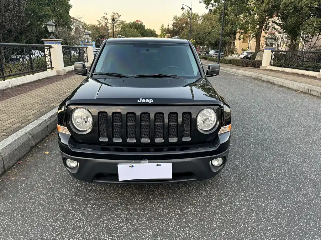 Jeep Patriot — миниатюра 10