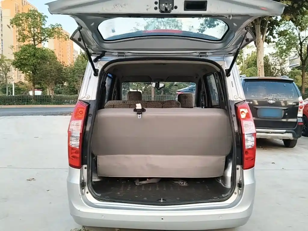 Wuling Hongguang — миниатюра 19