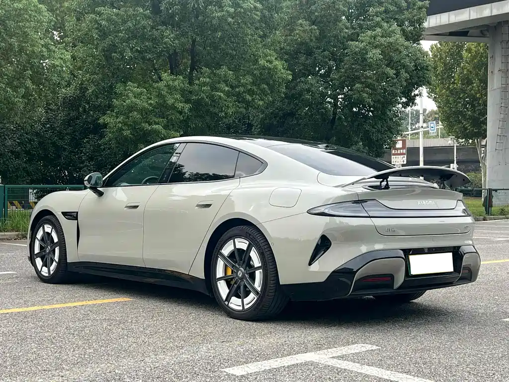 XIAOMI CAR XIAOMI SU7