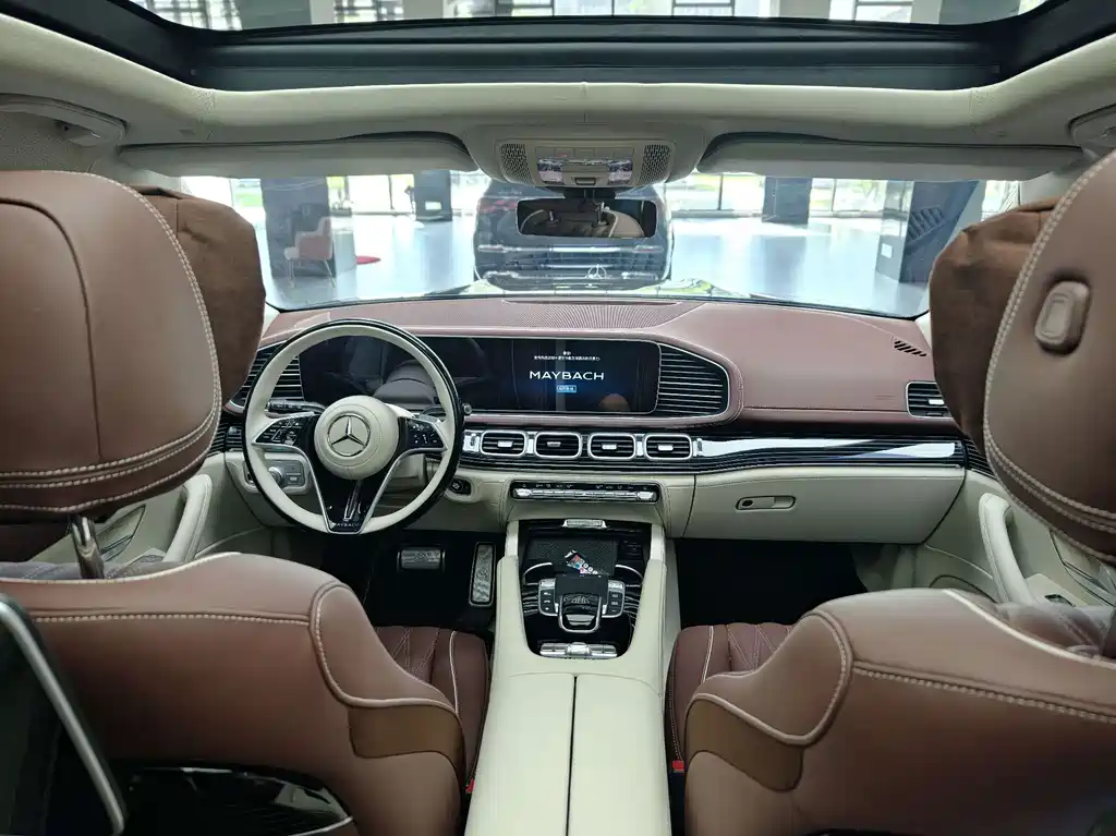 Mercedes-Benz GLS — миниатюра 6