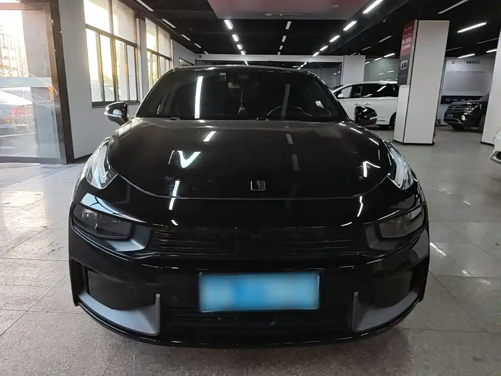 Lynk & Co 03 — миниатюра 3