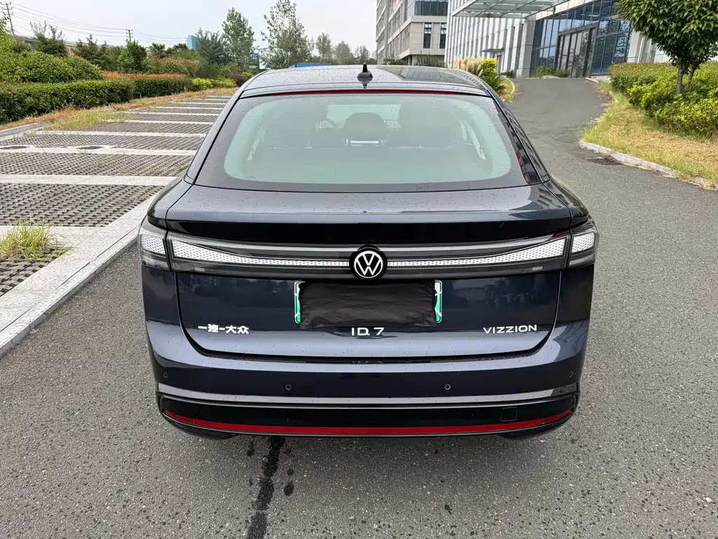 Volkswagen ID.7 VIZZION — миниатюра 4