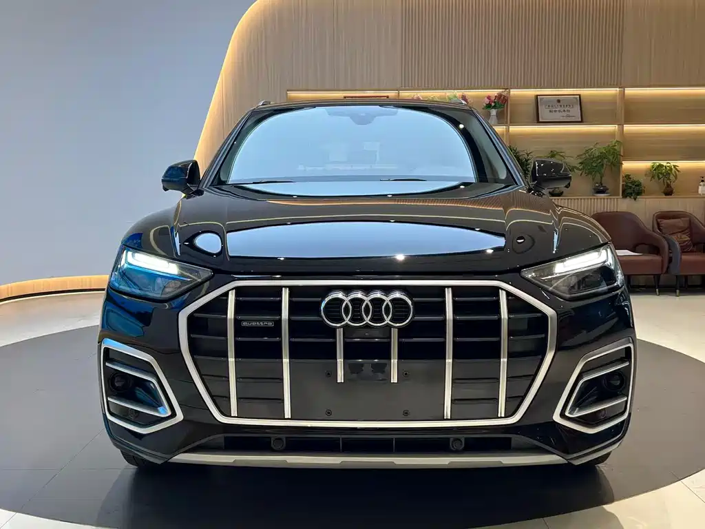 Audi Q5L 2022 40T Luxury