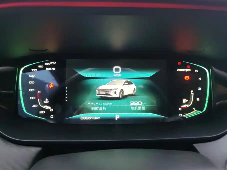 DONGFENG YI HYUN MAX