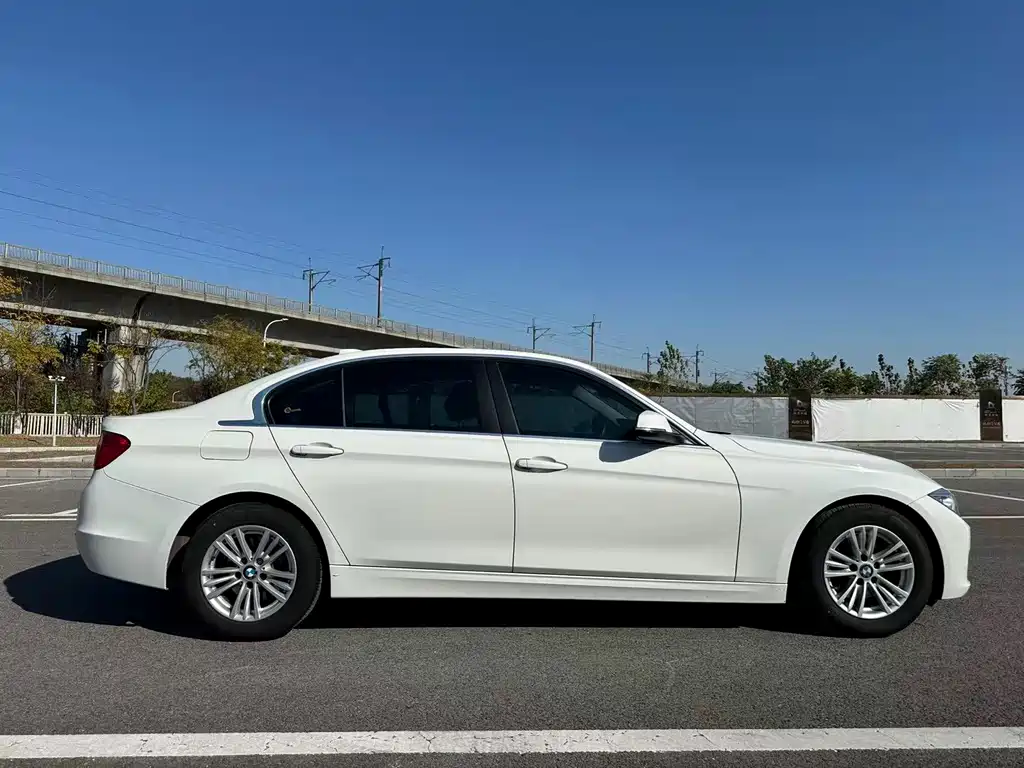BMW 3 Series 3 2015 320Li Fashion