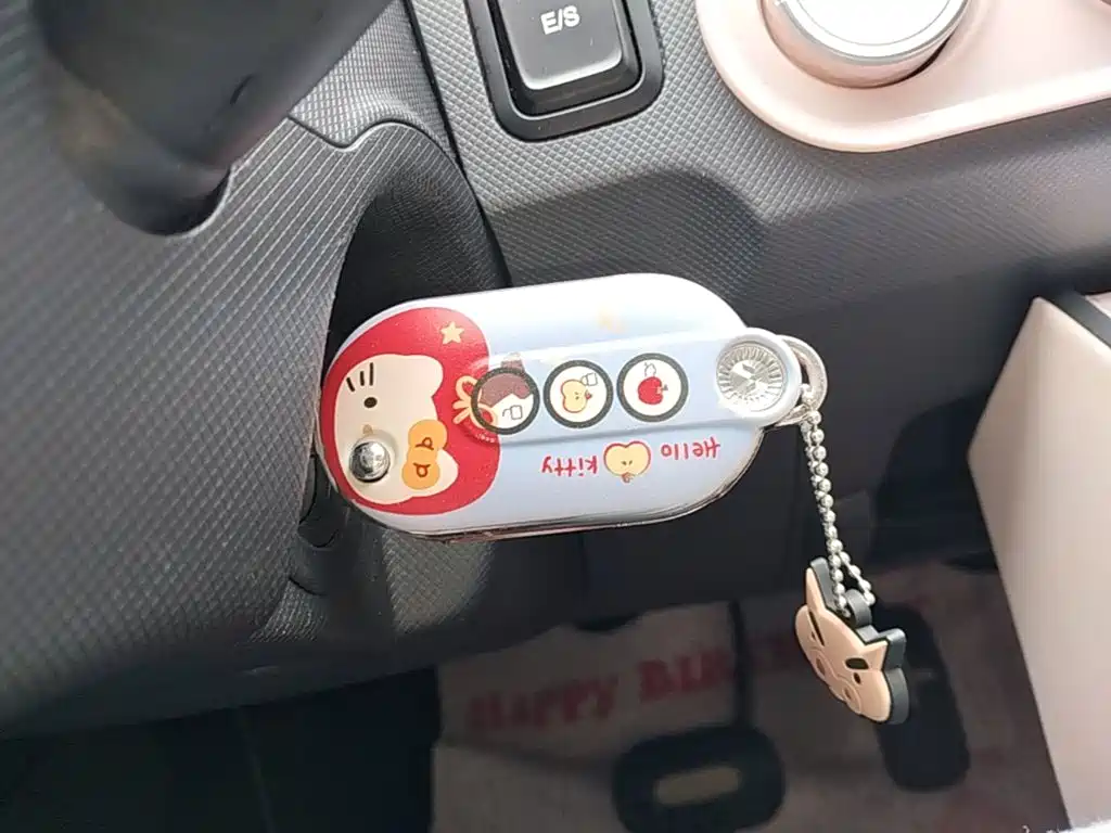 Wuling MINIEV — миниатюра 9