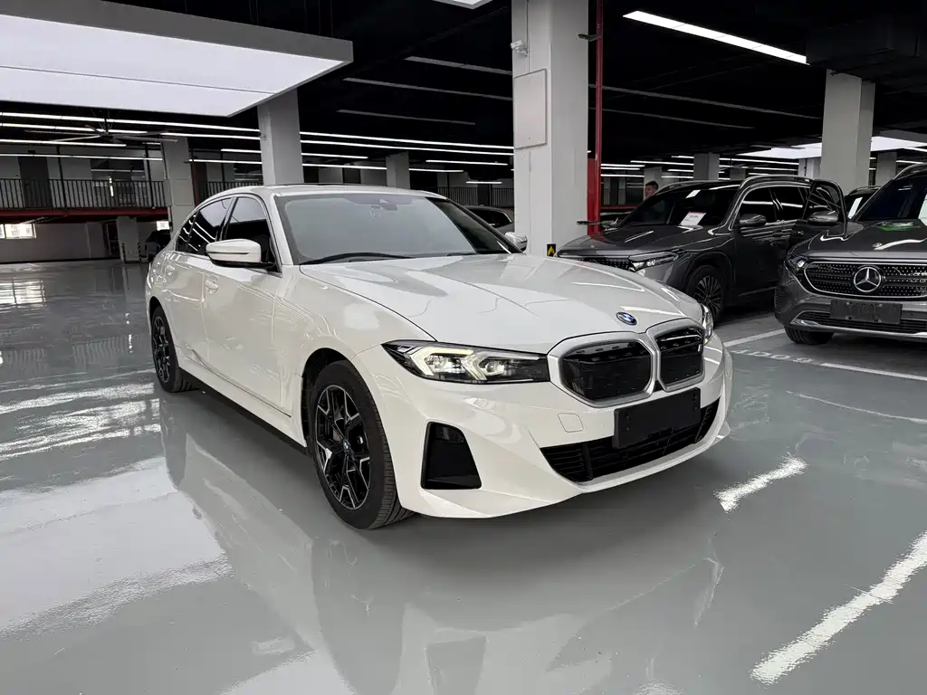 BMW i3 — миниатюра 4