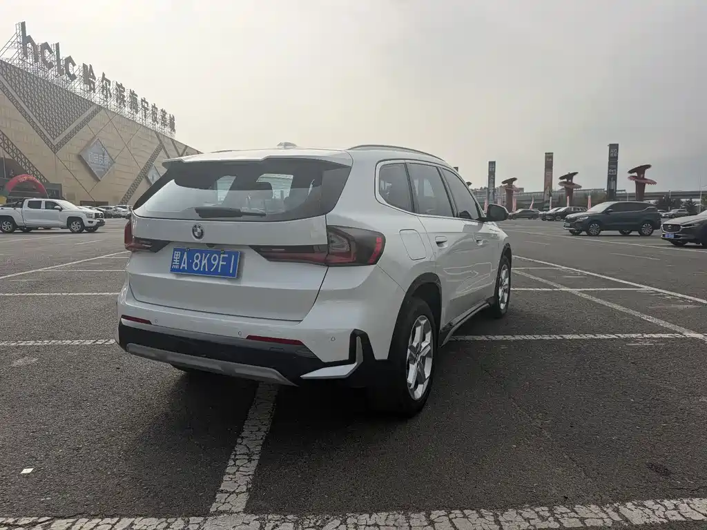 BMW X1 — миниатюра 6