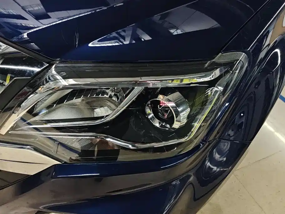 Isuzu RE-MAX Ruimai — миниатюра 5