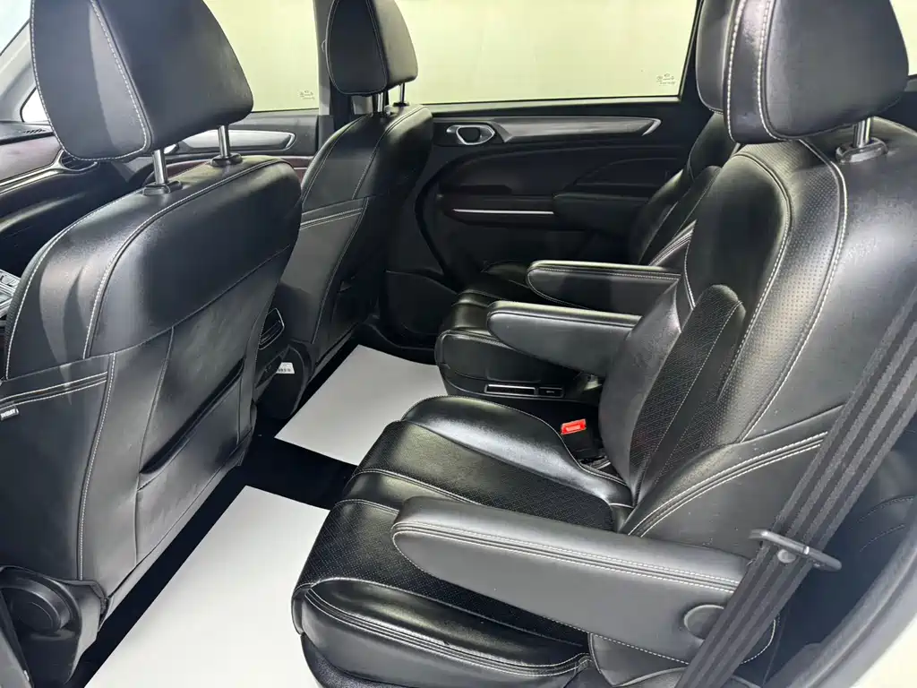 GAC Motor Trumpchi M6 — миниатюра 5