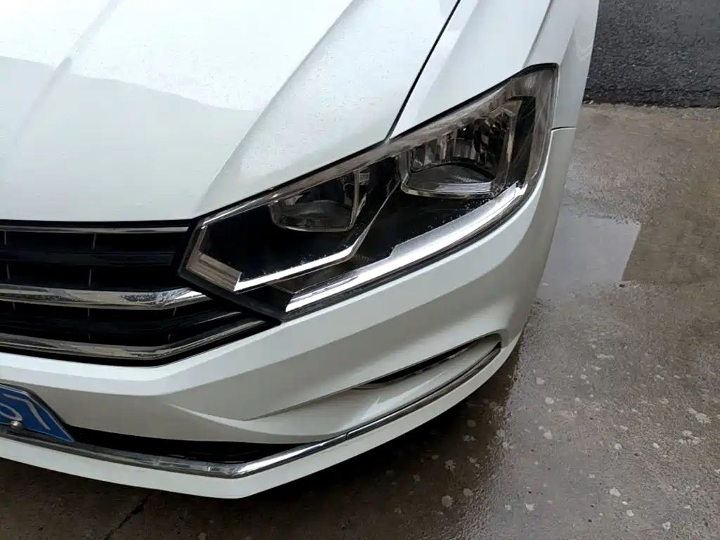 Volkswagen Bora — миниатюра 24
