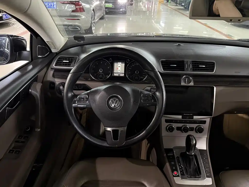Volkswagen Magotan 2012 2.0TSI Luxury