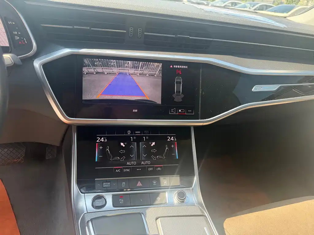 Audi A7L — миниатюра 7