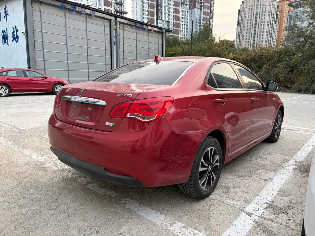 Roewe e550 — миниатюра 3