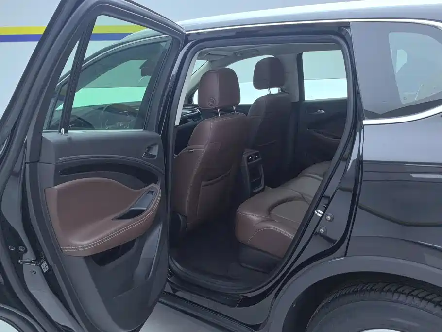 Buick Envision Plus — миниатюра 11