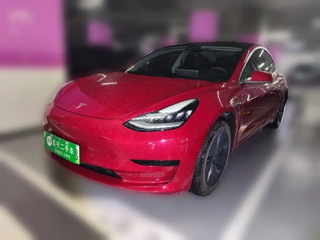Tesla Model 3 2020