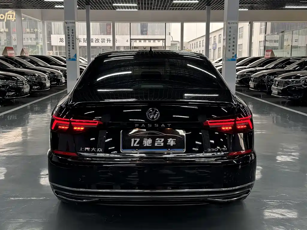 Volkswagen Passat — миниатюра 9