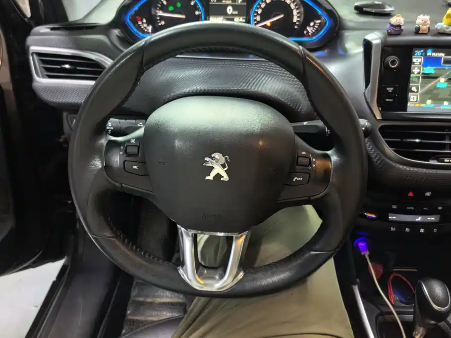 Peugeot 2008 — миниатюра 15