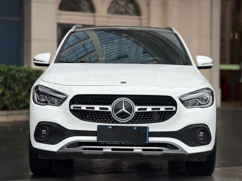 Mercedes-Benz GLA — миниатюра 2
