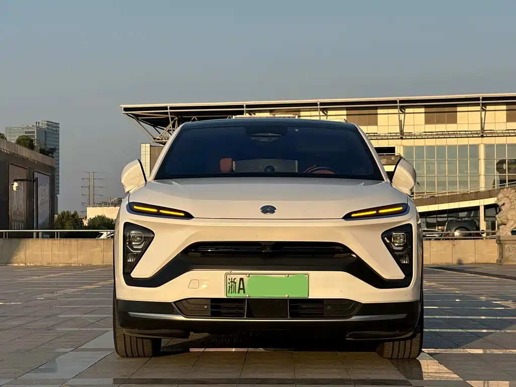 NIO EC6 — миниатюра 2