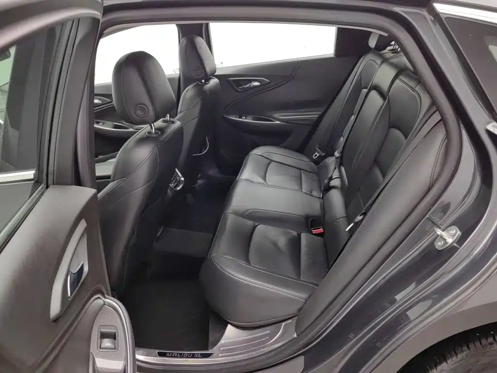 Chevrolet Malibu XL — миниатюра 15